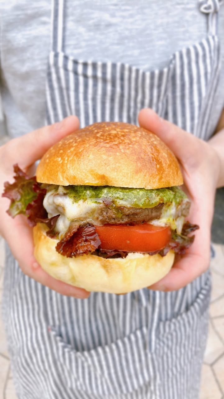 Yodz burgerのハンバーガー1